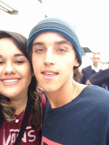 beau brooks with his fans