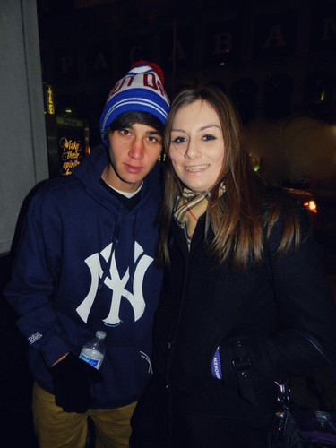  jai brooks with his fans ♥♥