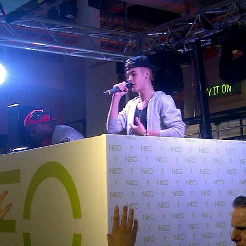  @DJTayJames: “Spinning at the @adidas #Neo event with JB #weknowthedj”