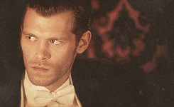  ↳ Klaus in the ’20s + “When I was your man” oleh Bruno Mars