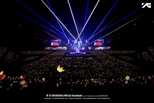  2013 1st WORLD TOUR G-DRAGON [ONE OF A KIND] concierto in Fukuoka, japón (April 6th, 2013)