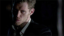  Klaus Mikaelson.
