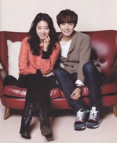  Pretty boy seguinte door:Park shin hye & Yoon shi yoon
