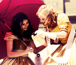  ♦ Nina Dobrev and Candica Accola being adorable ~ behind the scenes of The Vampire Diaries