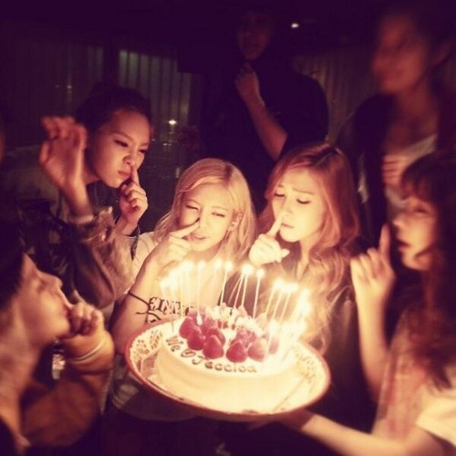  Happy Birthday Jessica<3