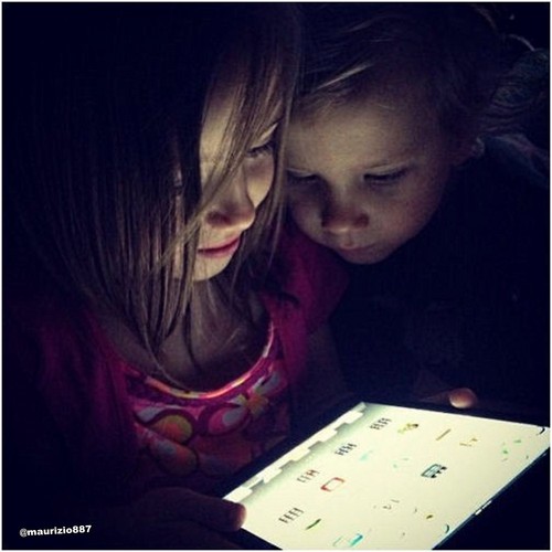  Jaxon & Jazmyn Bieber iPad 2013