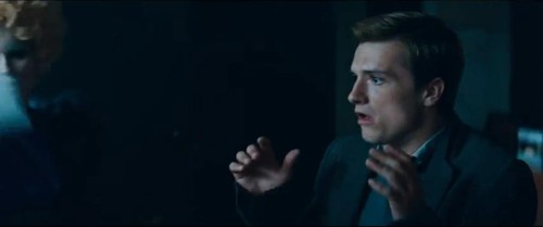  Katniss & Peeta - Catching fogo teaser trailer