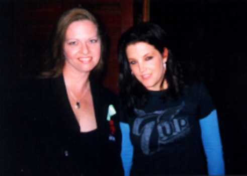  LMP and her fan