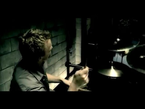  Nickelback - How آپ Remind Me {Music Video}