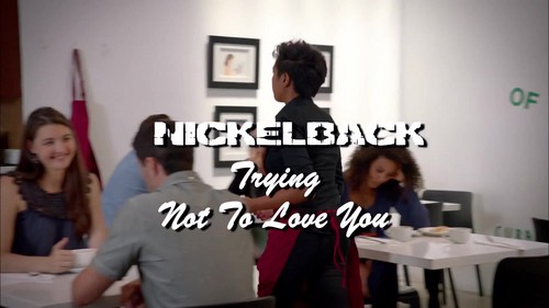 निकलबैक - Trying Not To प्यार आप {Music Video}