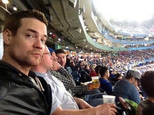  Noah 豆 and Shane West