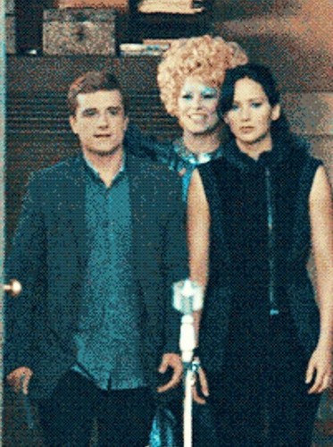  Peeta & Katniss-Catching moto