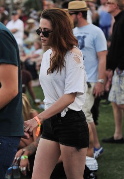  Rob and Kristen at Coachella (2013)