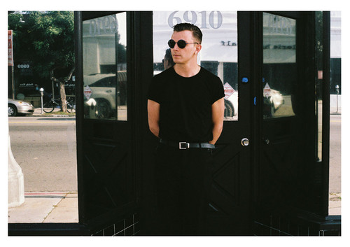  Theo Hutchcraft outtakes oleh Guy Lowndes