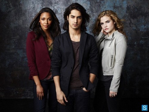  Twisted - Season 1 - Cast Promotional Fotos