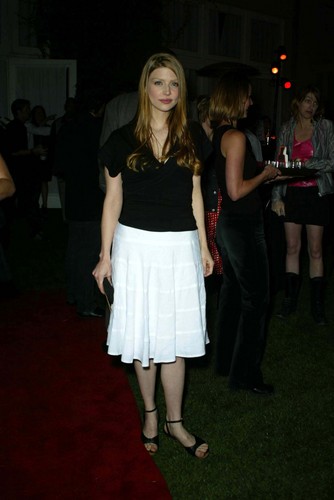  "Buffy the Vampire Slayer" মোড়ানো Party 2003