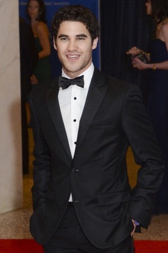  Darren Criss attends the White House Correspondents’ Association رات کے کھانے, شام کا کھانا