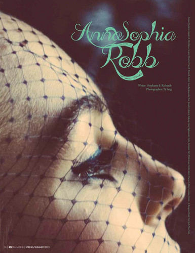  AnnaSophioa Robb 303 magazine