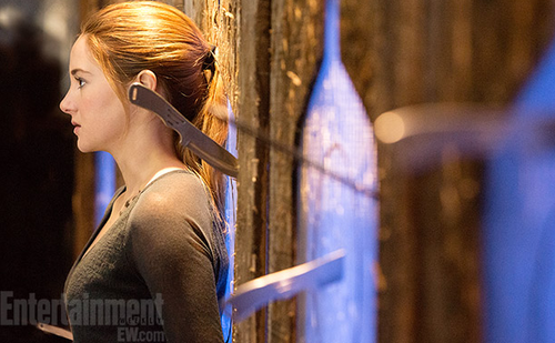  Entertainment Weekly: 'Divergent' Movie First Look! [Shai as Tris Prior]