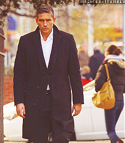 John-Reese-person-of-interest-34310323-245-280.gif