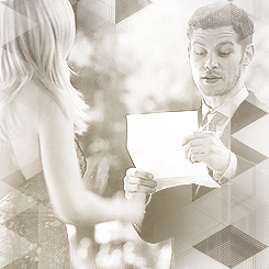  Klaus is lire Caroline’s Miss Mystic Falls application letter.