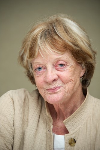  Maggie Smith (2012)