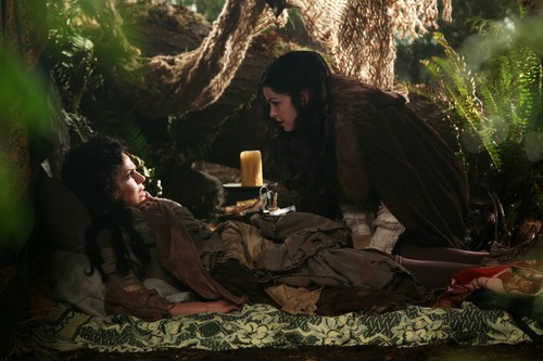  Once Upon a Time - Episode 2.20 - The Evil reyna