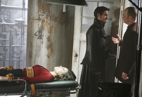  Once Upon a Time - Episode 2.21 - seconde étoile, star to the Right
