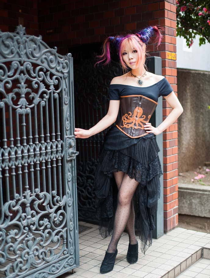 Tokyo, Japan steampunk model La Carmina, lacarmina steam punk couture fashion