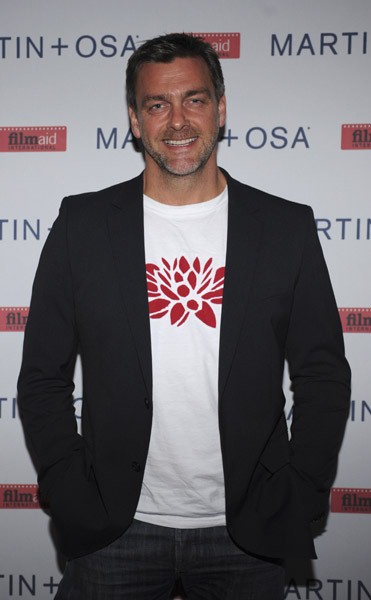 white and red t shirt - Ray Stevenson Photo (34370534) - Fanpop