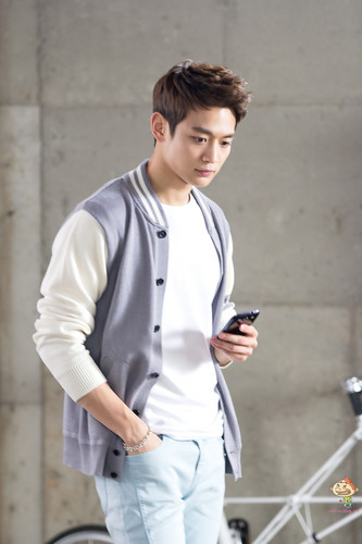  130506 [HQ] Minho - LTE Behind The Scene Pictures