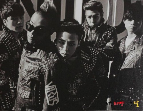  BIGBANG 1st PHOTOGRAPH COLLECTION [Extraordinary 20’s]