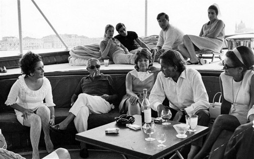  Elizabeth Taylor and Richard 버튼, burton with Aristotle Onassis and his son