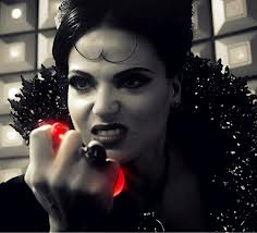  Evil Queen_Regina