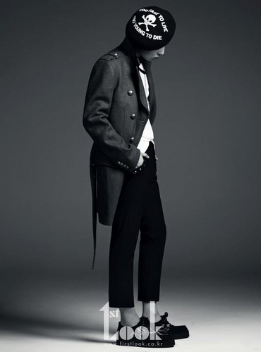  G-DRAGON for 1st Look (2011)