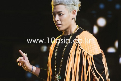  GD&TOP- 10Asia Interview (10.12.29)