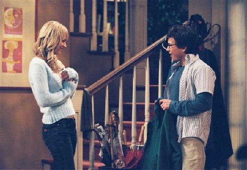  Jonathan Taylor Thomas in 8 Simple Rules