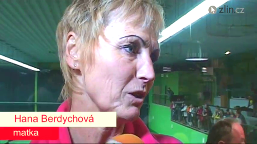 Mother Berdych has nasty, painted eyebrows...