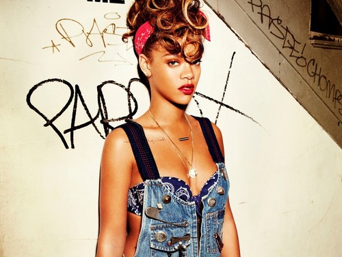  Rihanna Talk That Talk promo