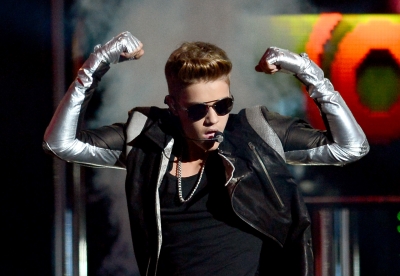  05.19.2013 Billboard musik Awards - Peformance