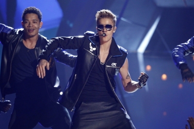  05.19.2013 Billboard 音乐 Awards - Peformance