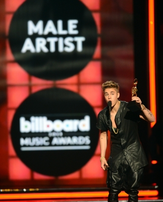  05.19.2013 Billboard âm nhạc Awards - hiển thị