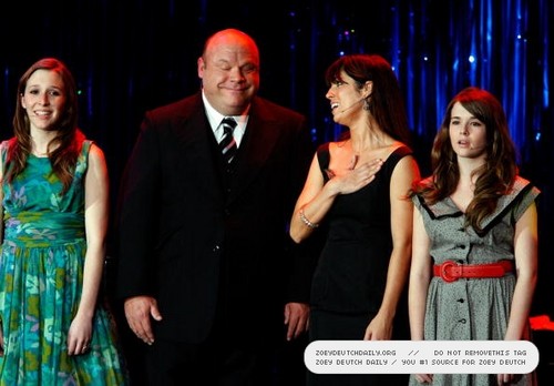  Alzheimer's Association's 16th Annual 'A Night At Sardi's' - Inside (March 5, 2005)