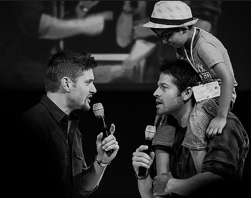 Jensen, Misha and a Young Fan