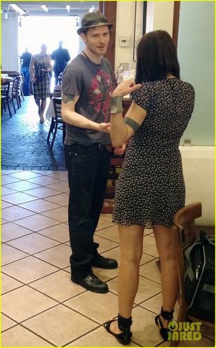  Joseph মরগান and Persia White in West Hollywood