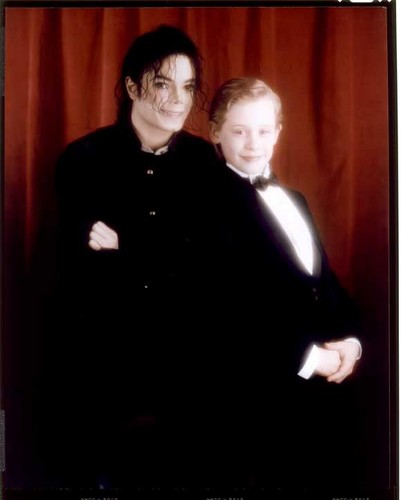  Michael and Macaulay Culkin