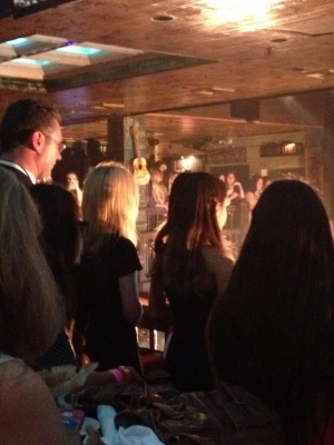  05.06.2013 - Ariana and Jennette McCurdy attend the Janoskians konzert