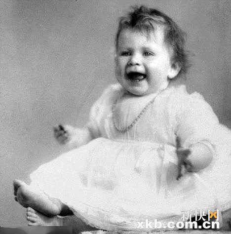  Baby foto's of Queen Elizabeth
