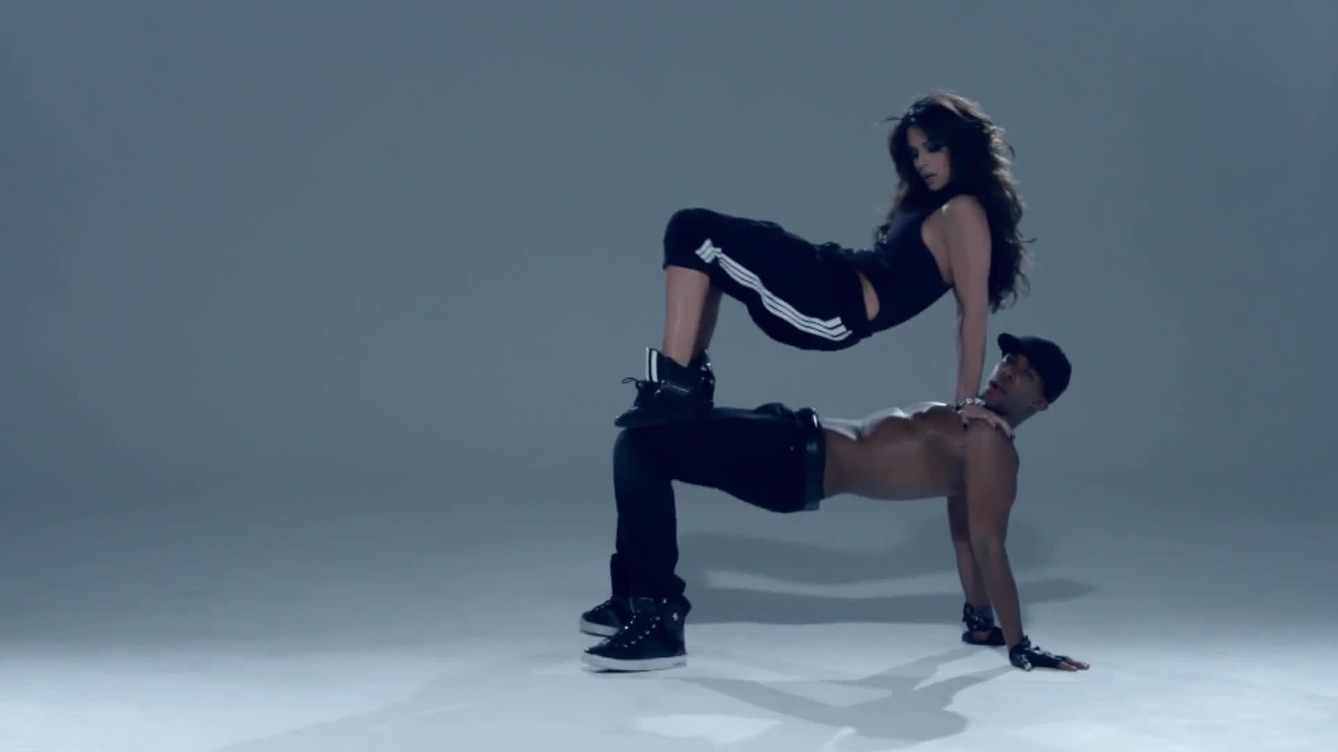 Cheryl Cole - Ghetto Baby Music Video.