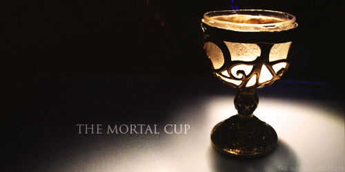 The Mortal Instruments: City of बोन्स (Movie Props)